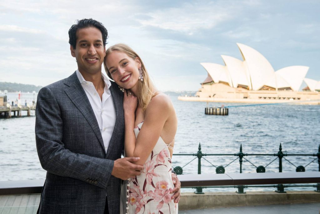 Axente Vanessa y su ahora esposo Rahil Gupta